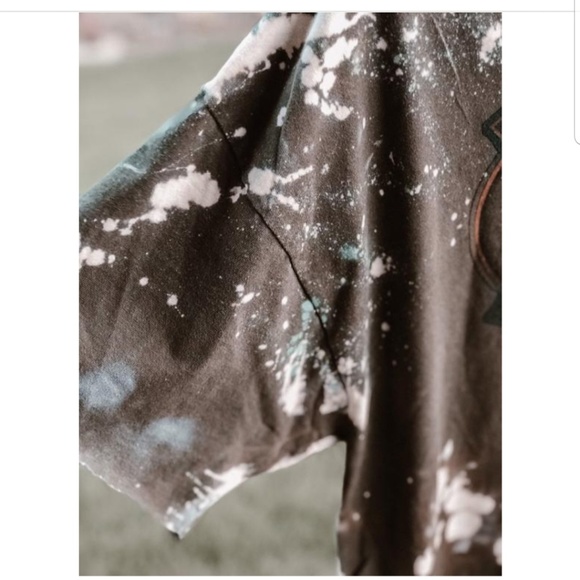 Sale💫Women's distress Harley Davidson Shirt. - Picture 3 of 5